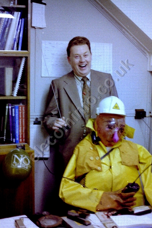 JRM 121 30 African Village Stuart Ralph